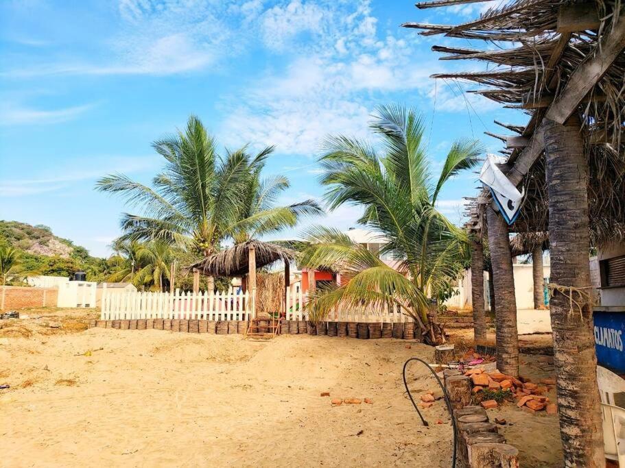 Casa A Pie De Playa Isla De La Piedra Apartment Масатлан Екстериор снимка