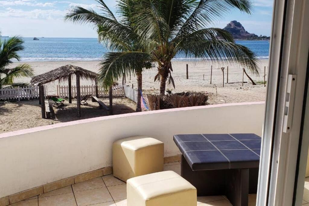 Casa A Pie De Playa Isla De La Piedra Apartment Масатлан Екстериор снимка